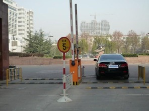 智能停車場管理系統 破解城市停車難的智慧鑰匙